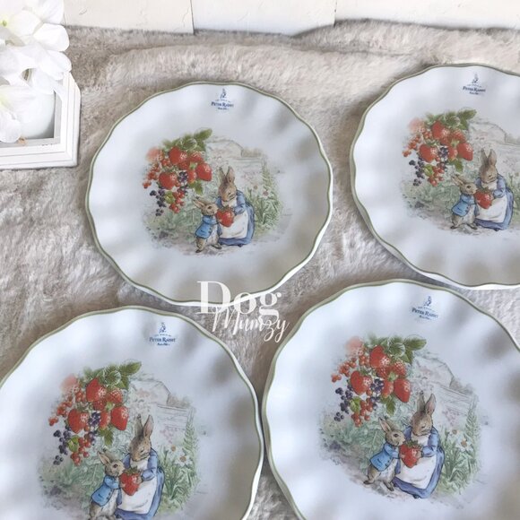 2 Peter Rabbit Classics Textured Lettuce Edge Spring Dinner Plates - Picture 8 of 8